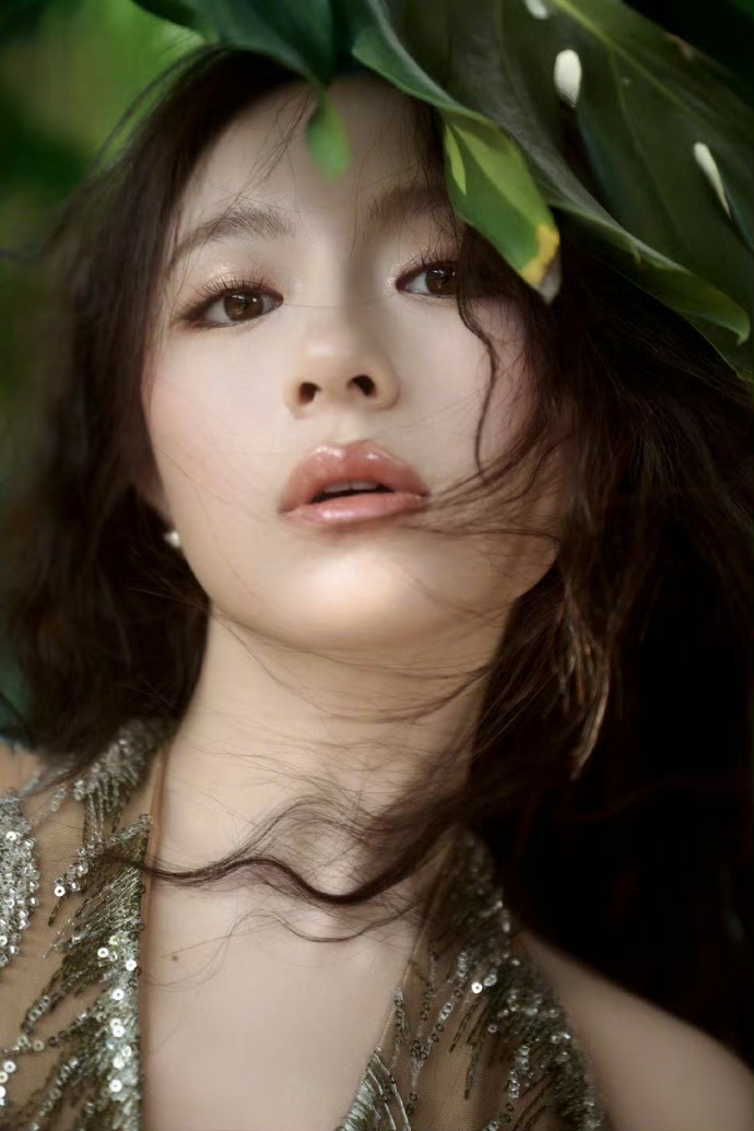 11.4娱乐瓜:肖战 杨紫 成毅 杨幂 白鹿 彭小苒 张凌赫 梁洁 李兰迪