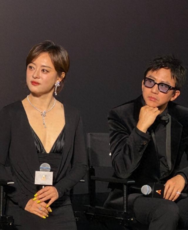 当46岁章子怡与43岁孙俪同框，我才知道，骨相美和皮相美的区别