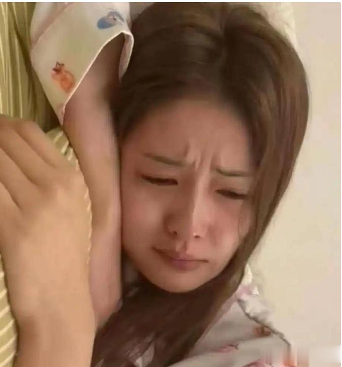 33岁迪丽热巴病情加重,部分工作取消,知情人回应