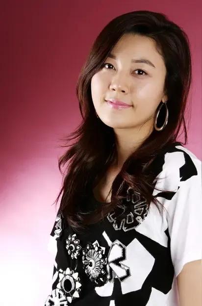 美图欣赏:金荷娜