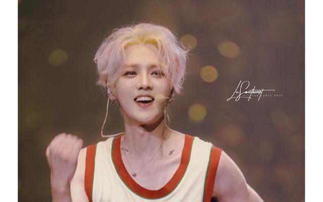 被传分手后,鹿晗暴瘦状态遭质疑,关晓彤的一个举动早已澄清一切