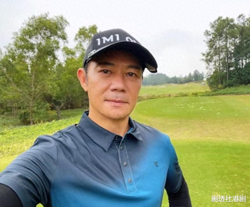 标致！前TVB男神20岁爱女晒照大秀曲线身材，常被指是翻版钟嘉欣