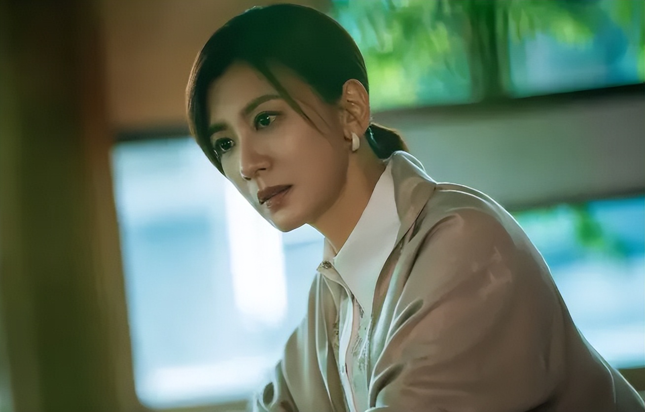 纯纯诈骗剧，浪费了一票女神