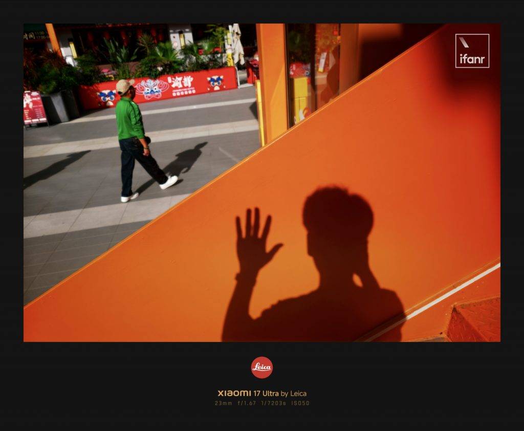 庫克發了張疑似 AI 生圖，把反 AI 神劇《同樂者》給背刺了