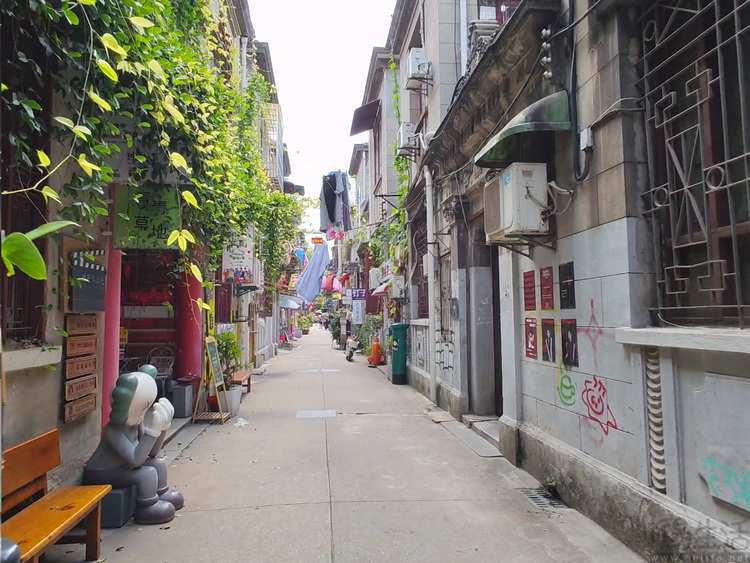 小米AI眼鏡評測：比起Vlog，融合與AI更是重點