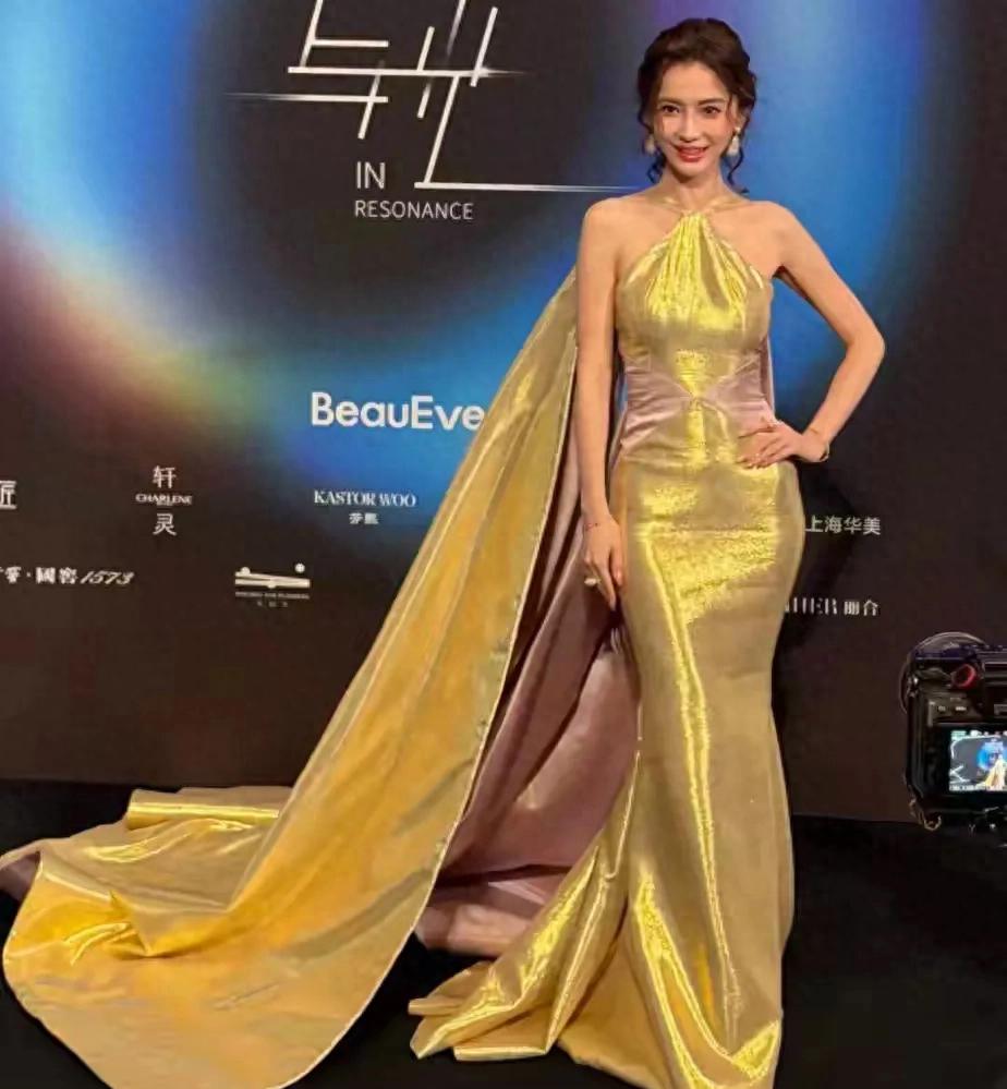 Angelababy时隔两年再战红毯