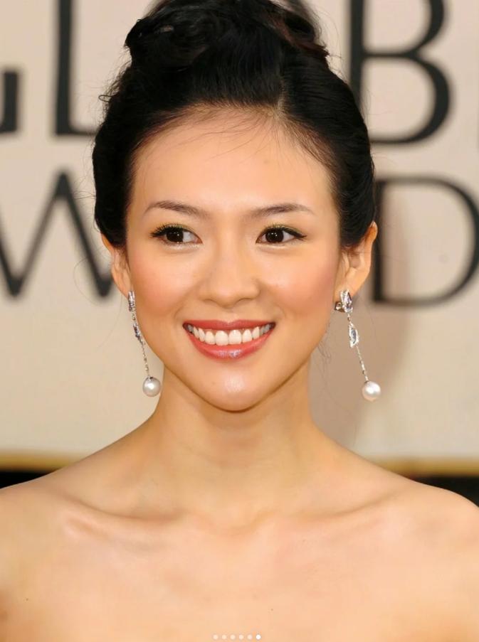 不靠发型遮丑，贴头皮封神 这五位骨相女星，露额露顶照样艳压群芳