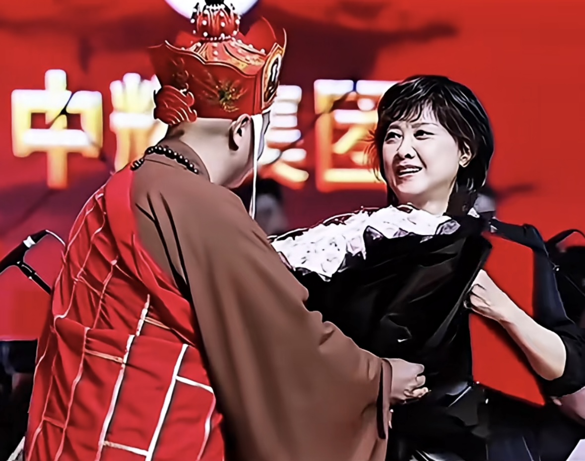 这是女儿国国王朱琳的真实样貌,并非演员扮演,货真价实的照片