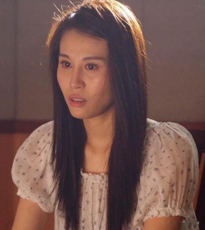 她和奥运冠军马琳离婚分走千万，再婚嫁给金融学霸，如今怎样了？