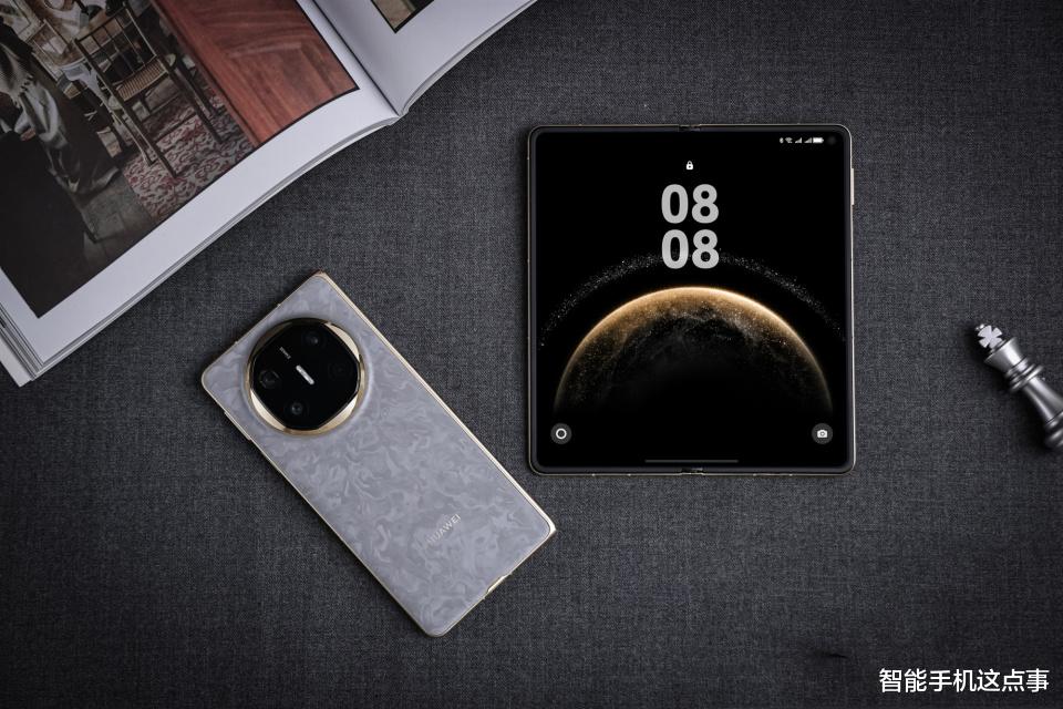 华为Mate X7再次被确认:双电芯设计+电池容量提升,下半年发布