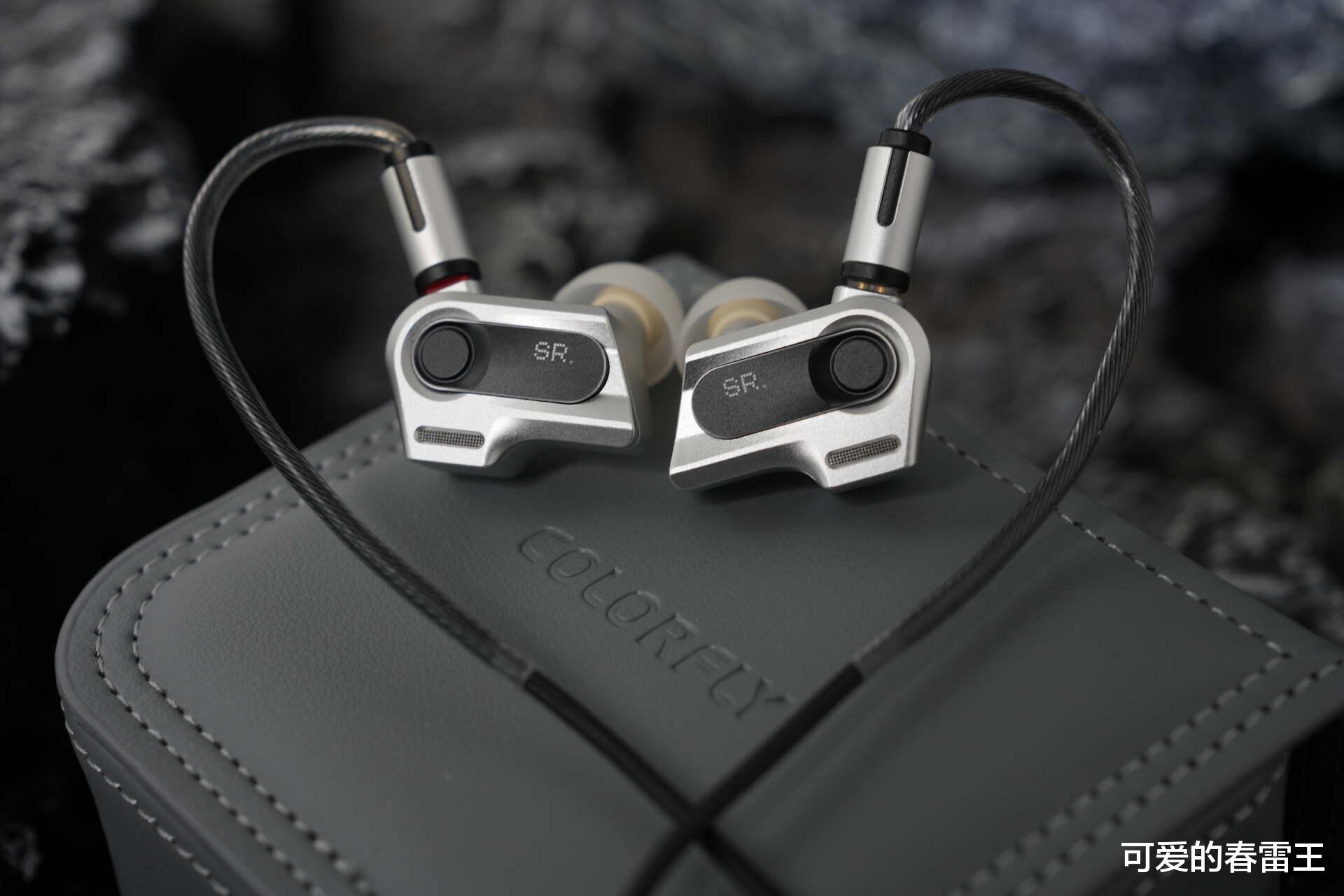 千元檔最強三動圈？七彩虹SR銀參考耳機深度評測