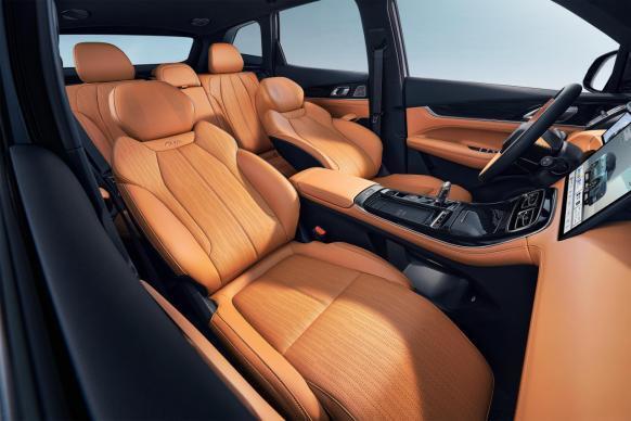 打响“油电同智”第一枪！家用SUV标杆，仅售9.29万，还要啥比亚迪？