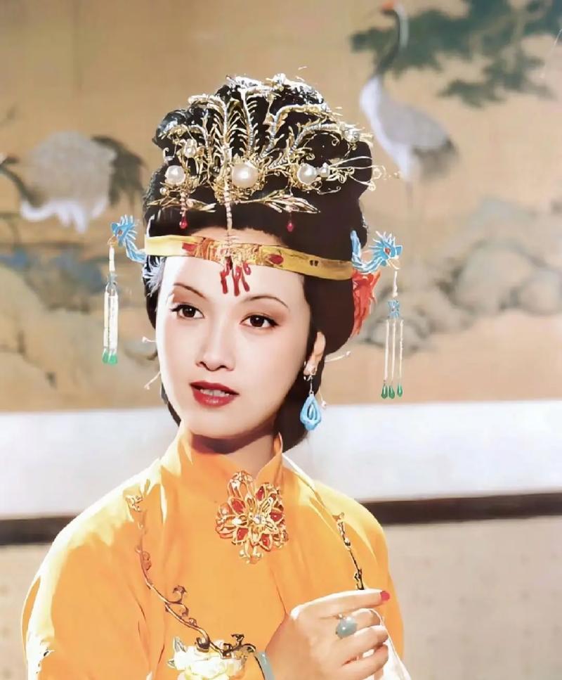 原来真有“上镜脸”和“下镜脸”，真人黑瘦干瘪，荧幕上貌美如花