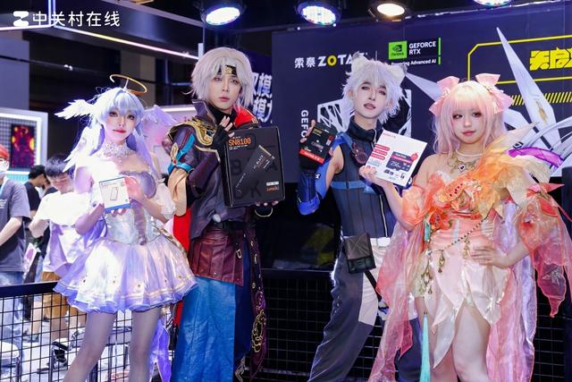 \熱血青春，即刻存儲\BW2025閃迪精彩繼續,與你相約國家會展中心