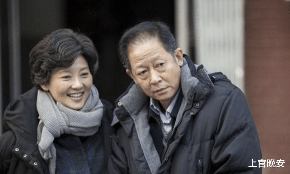 活久见！分手后老死不相往来这么多年，居然又合作演情侣了