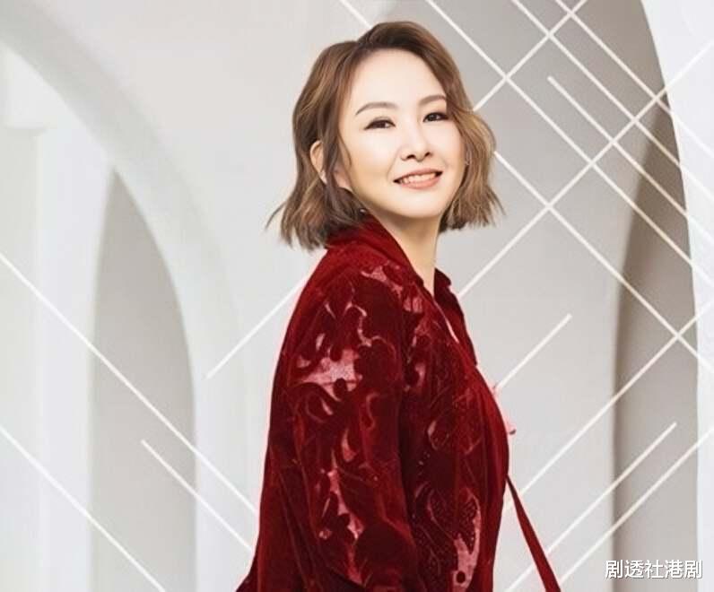 突发！香港知名歌手公开发声明追债，未婚生子不介意男友找新伴侣