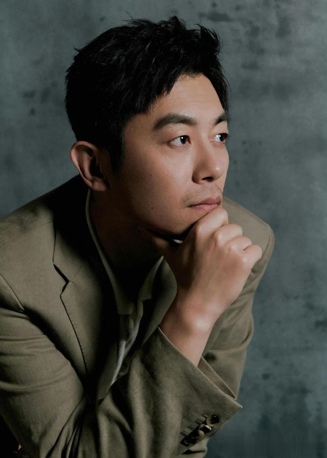 海清、朱亚文,当选新职