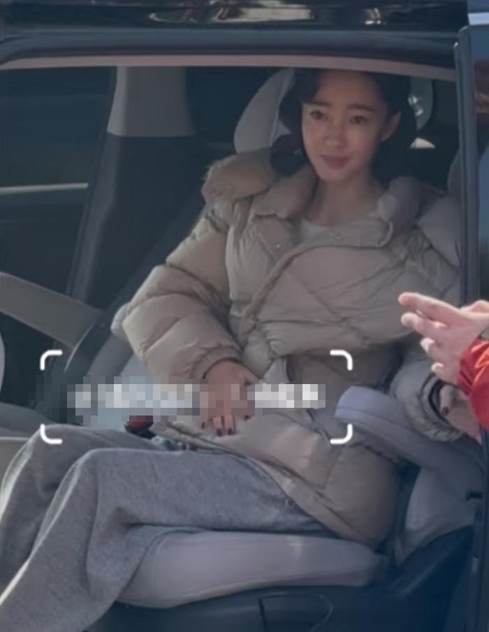 王丽坤前夫被判无期，她最新路透笑容满面，别再替她“卖惨”了