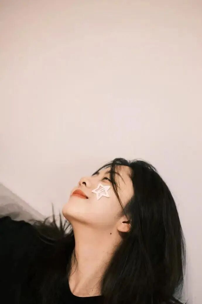 灵动谭松韵活力壁纸