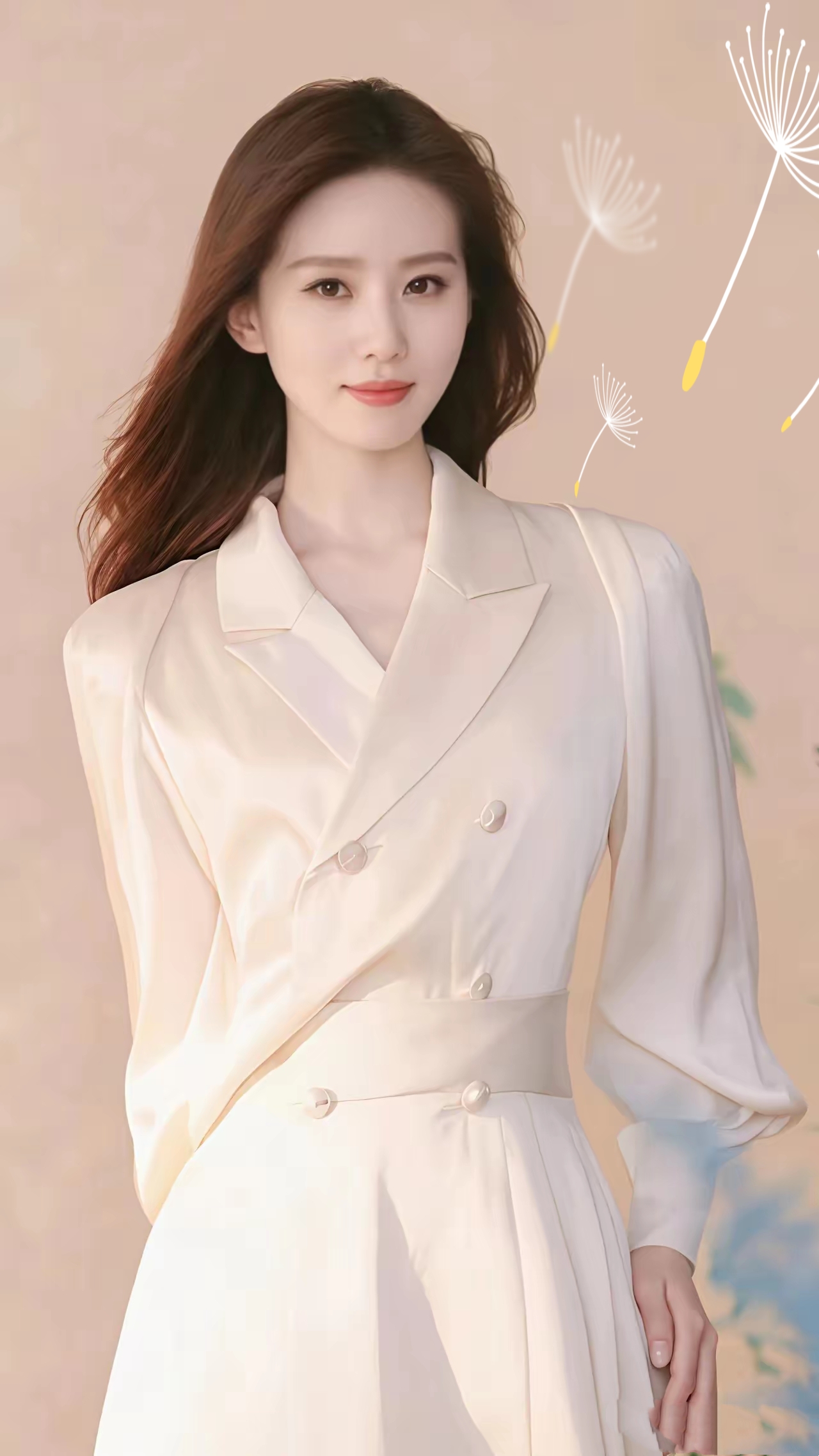 刘诗诗浅笑嫣然,光影间尽显温婉,美得令人心醉神迷。