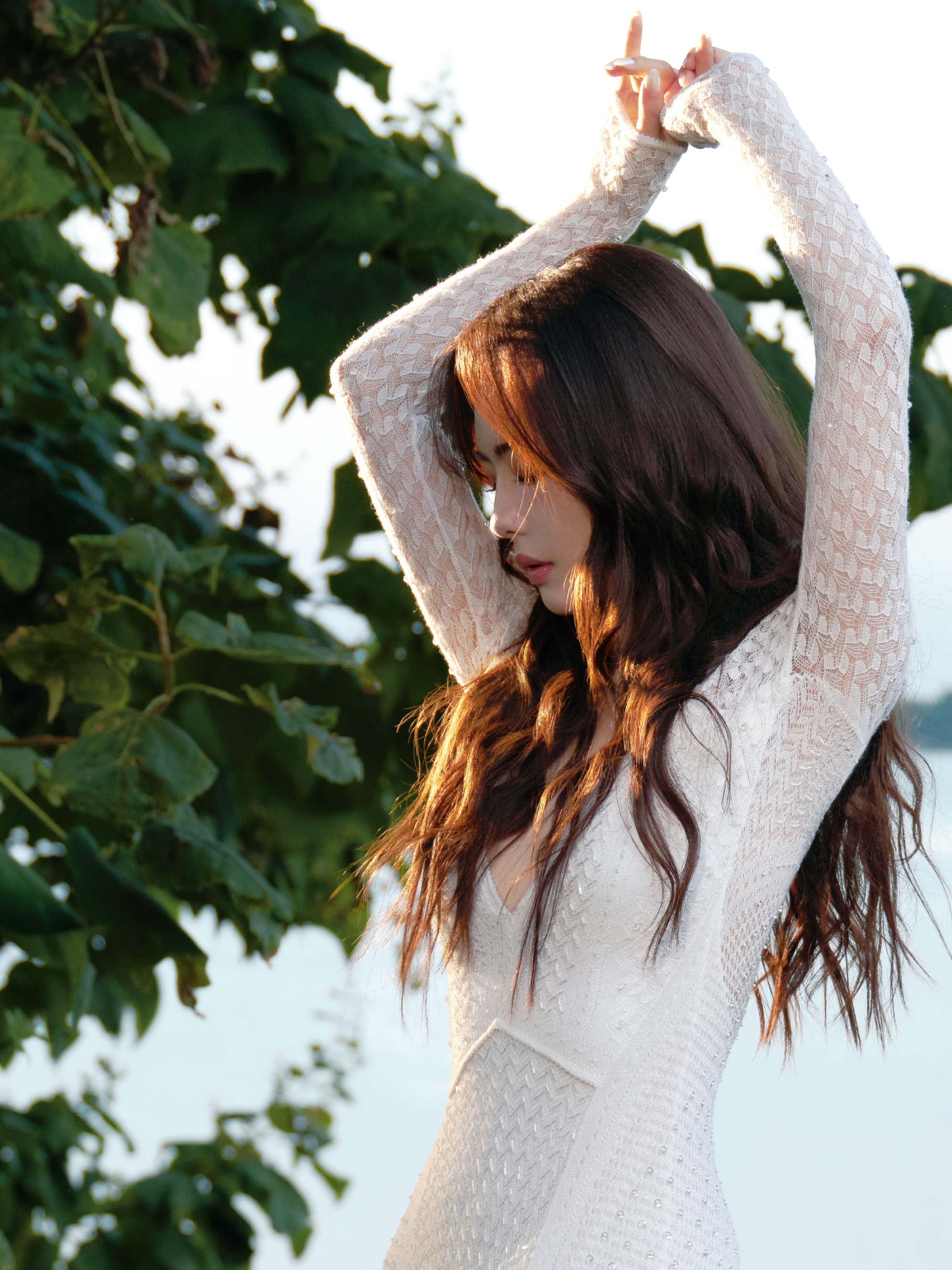 蔡文静从暮光中苏醒的森林精灵