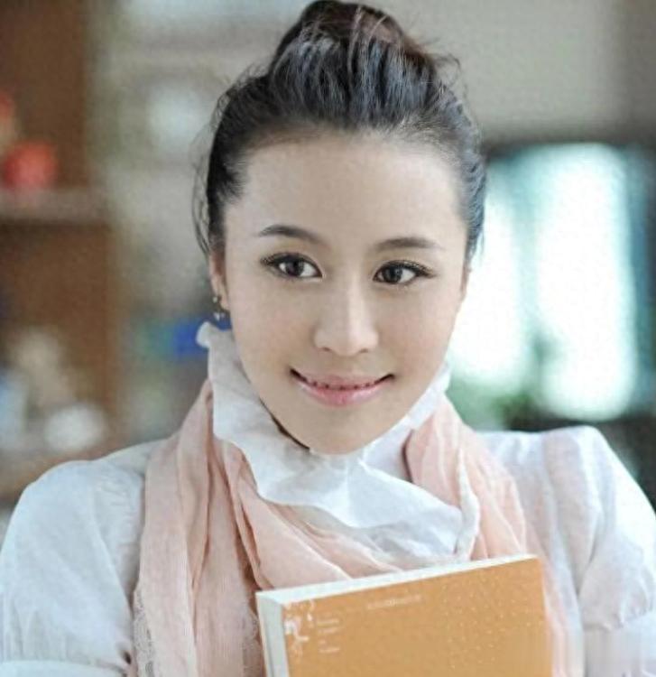 她和奥运冠军马琳离婚分走千万，再婚嫁给金融学霸，如今怎样了？