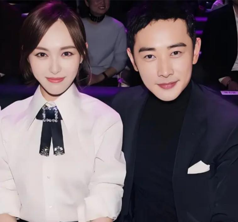 唐嫣也没想到,罗晋竟会因为出现在葬礼上的傅程鹏,落得口碑暴跌