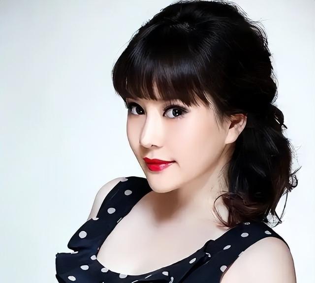 事实证明:“撬侯耀文之妻,养侯耀文之子”的戴志诚并非十恶不赦