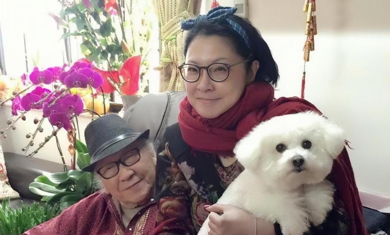 102岁香港知名老戏骨举办丧礼，遗照和蔼可亲，离世前无重大疾