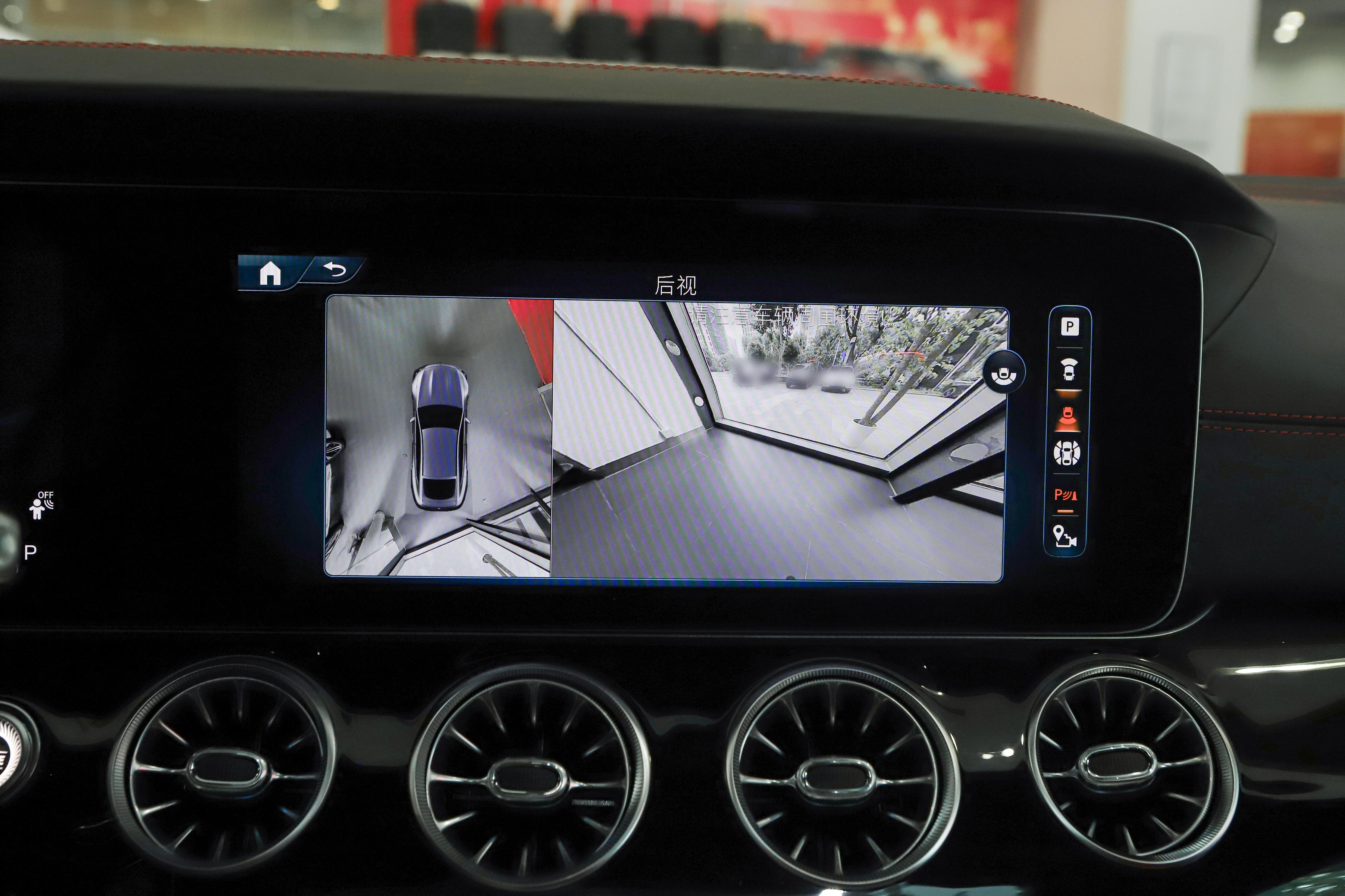 2025 款奔驰 AMG GT 两款车型 高频场景适配与选购建议