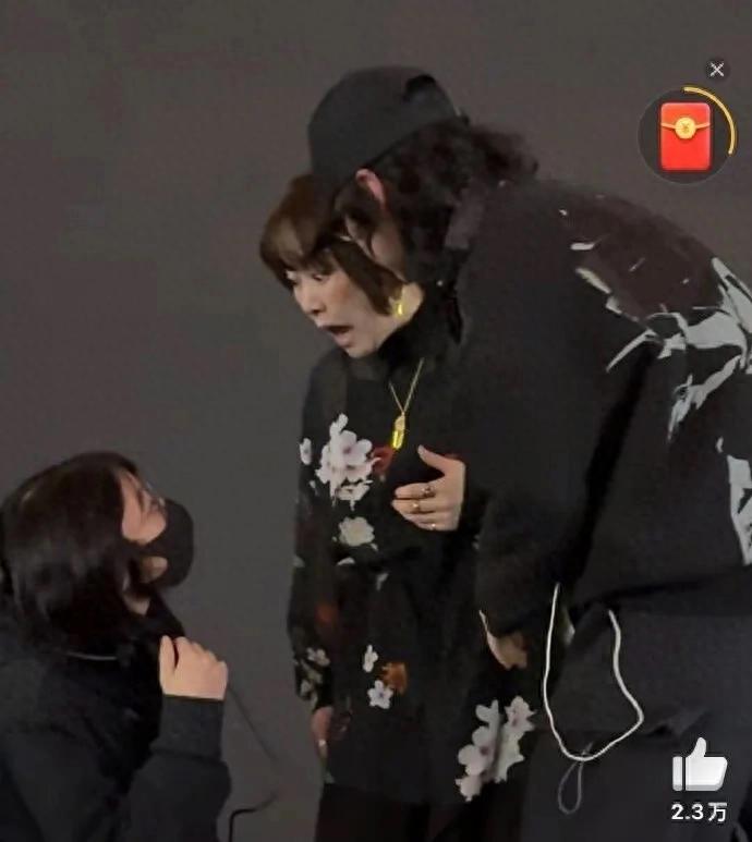 《中国日报》说：不要再对着一头日本疯牛弹琴了！