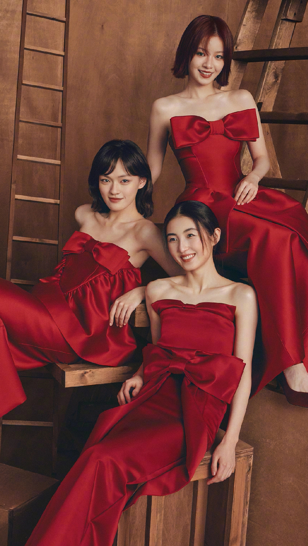 刘亦菲VOGUE二十周年大片，没有双人合照，独领风骚