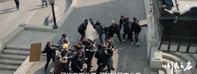 央视首播，又一政法大剧即将来袭，未播先火，我敢说：此剧绝对爆