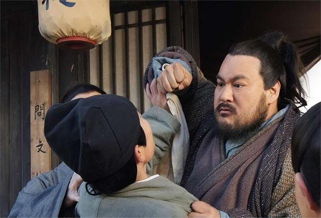 康凯:从“李逵式”张飞到无戏可拍,消失四年背后的特型演员困局