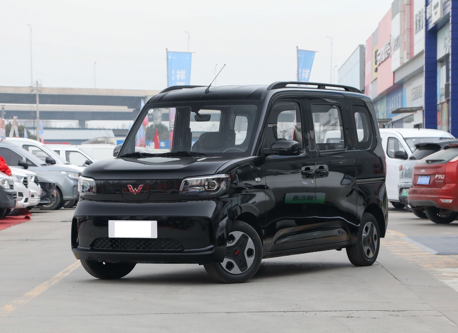 纯电版“北斗星”亮相!或不超5万起,配双侧滑门,续航超300公里