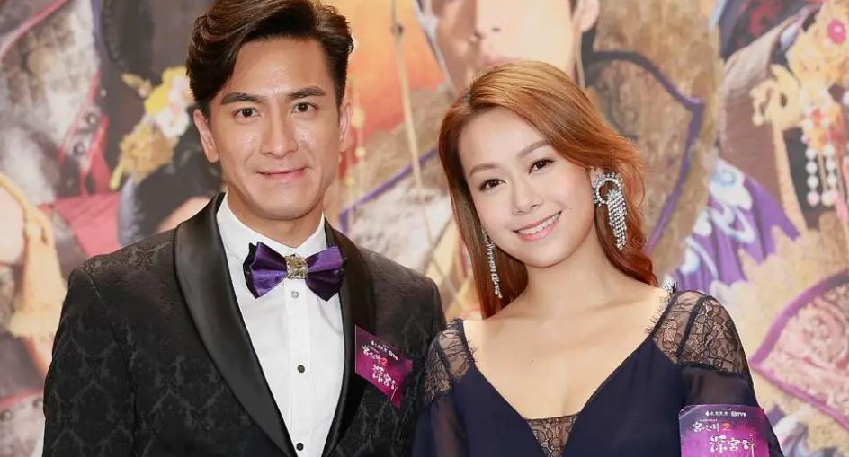 马国明父亲出殡！他手捧遗照神情哀伤，妻子汤洛雯陪伴左右