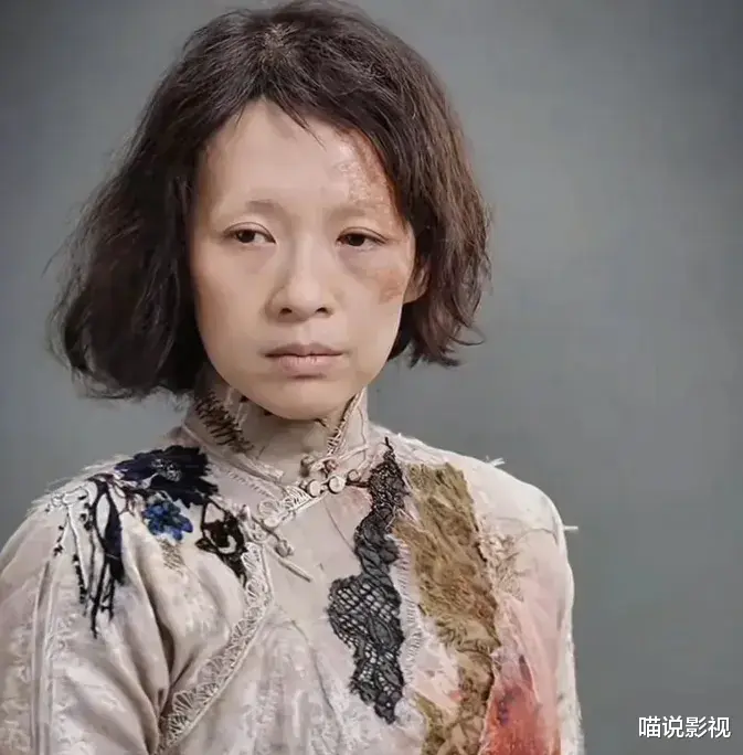 46岁章子怡“脸谱级素颜妆”一出,内娱“包袱重联盟”全军覆没