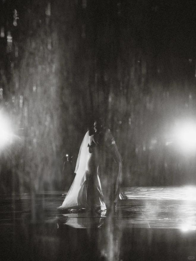 两次被德国前夫抛弃,李国庆和张丹红相恋3年,如愿娶了傻白甜