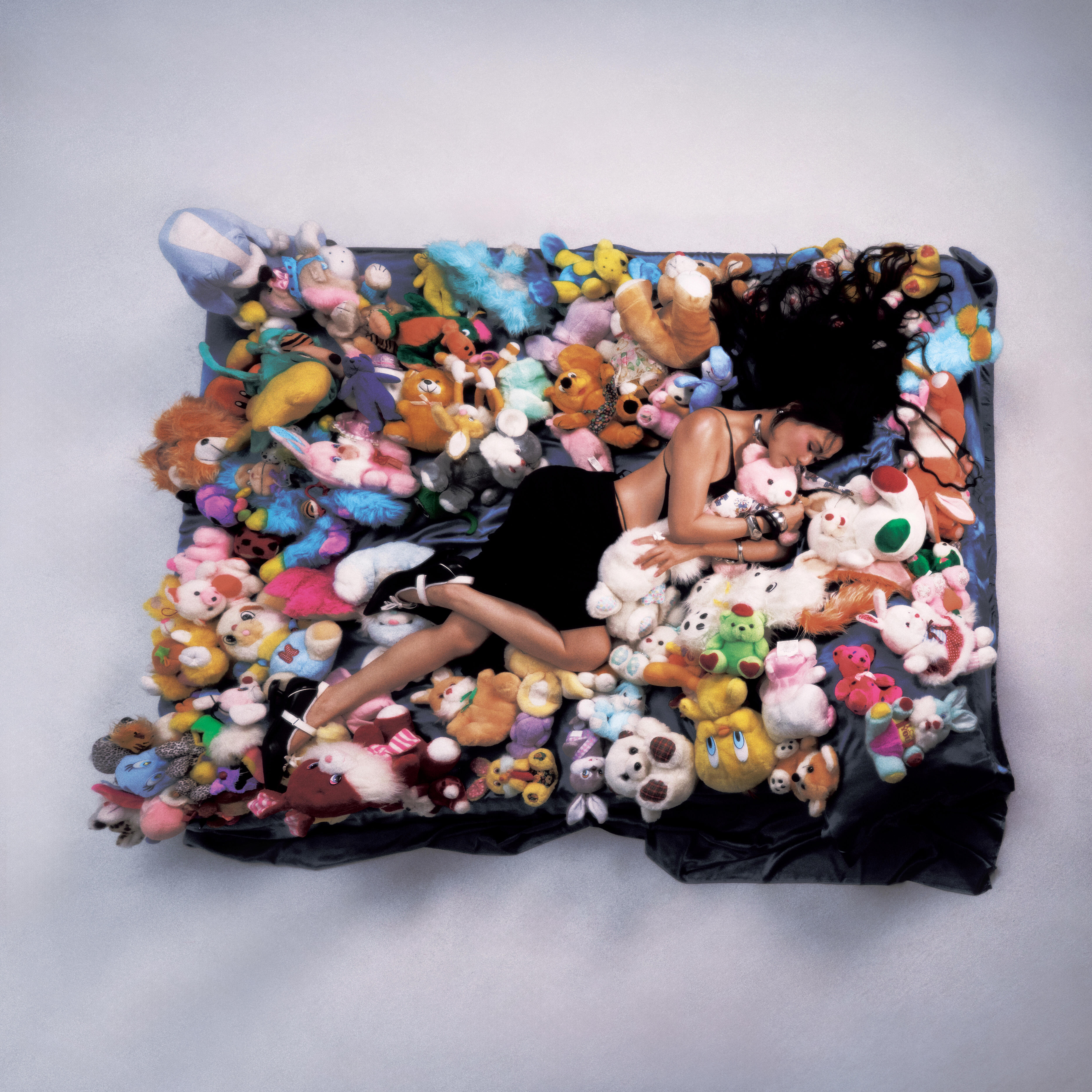 歌手袁娅维封面写真,这也太销魂了