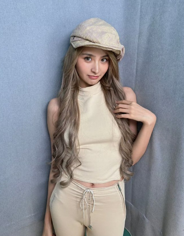 金子涵，172身高颜值精致，多栖发展的优秀艺人，你喜欢她吗？