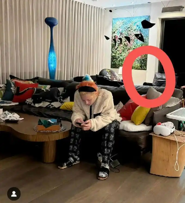 权志龙回应Sana，对李珠妍保持沉默，引韩网友热议