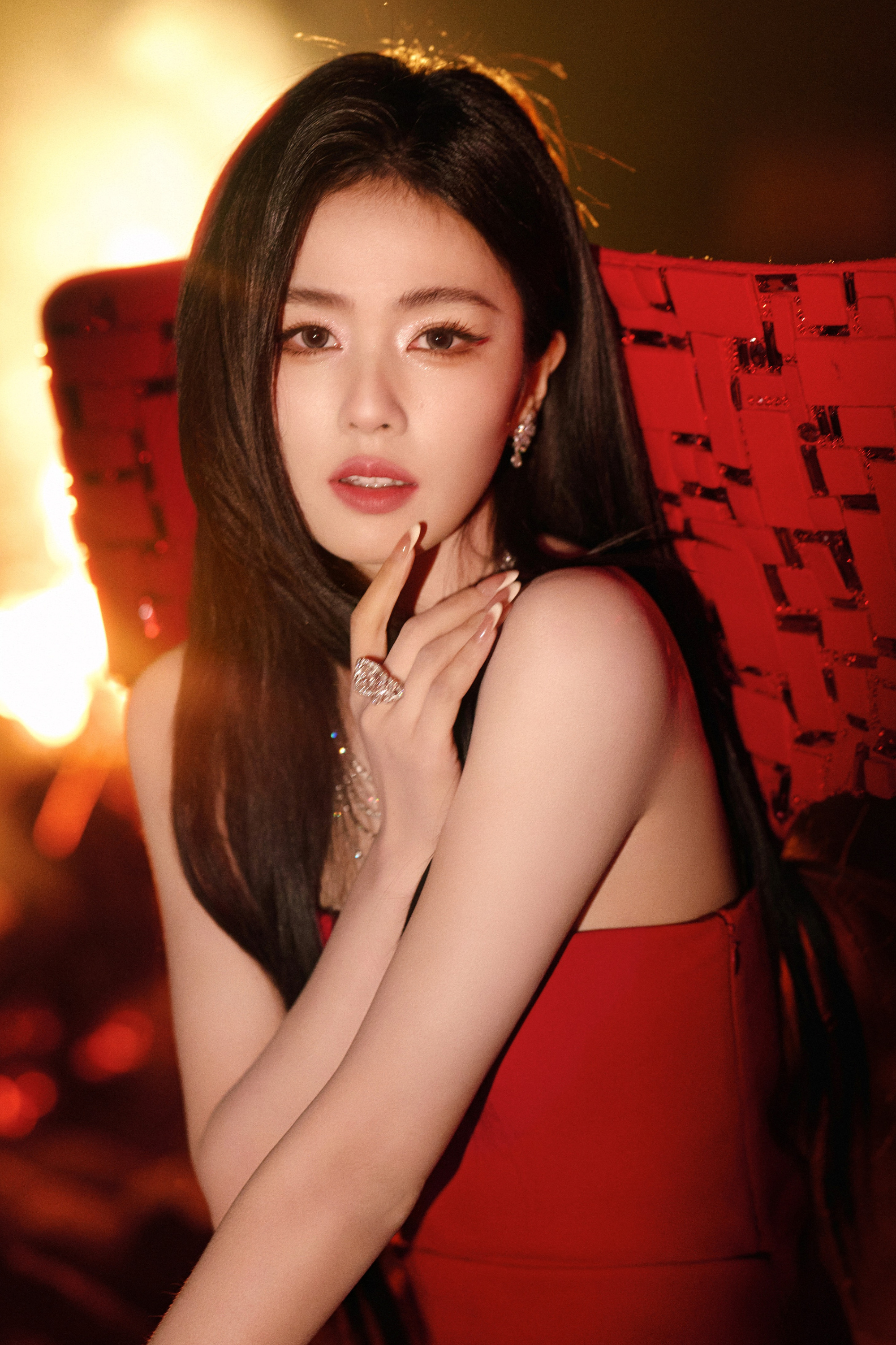 烈焰下白鹿抹胸连衣裙