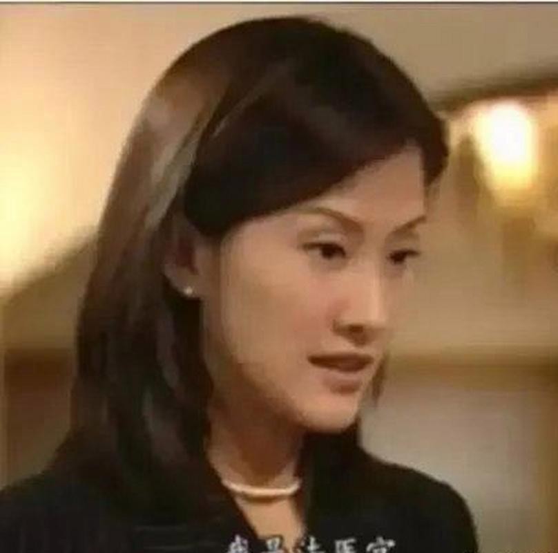 差点嫁给“香港财神爷”，她咋从TVB“花旦”混成了教培老师？