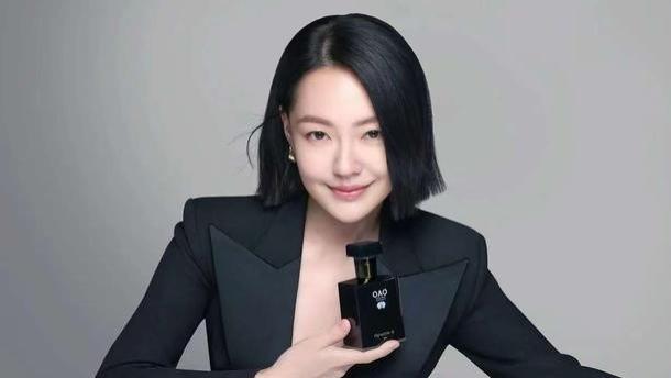 小S处境艰难，欧莱雅雪中送炭，力挺小S却翻车，遭网友集体抵制