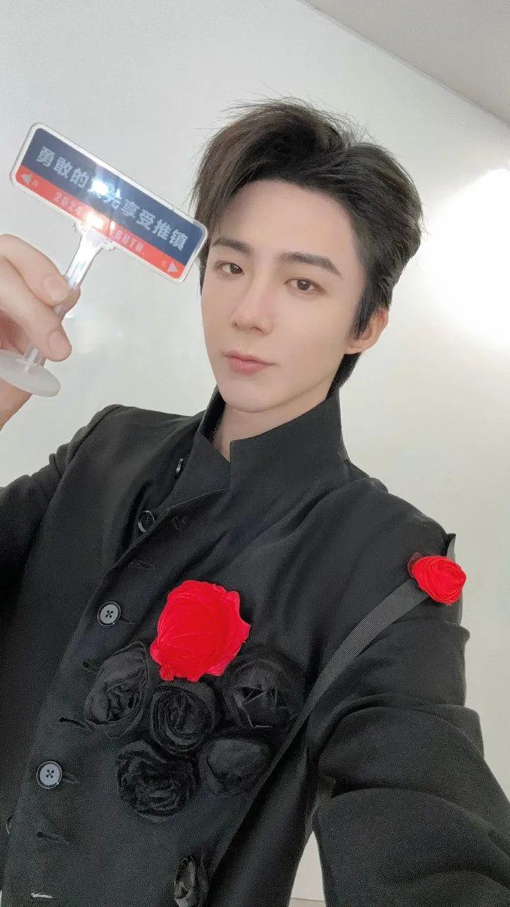 知名演员自曝6次手术经历，医生警示严重可危及生命