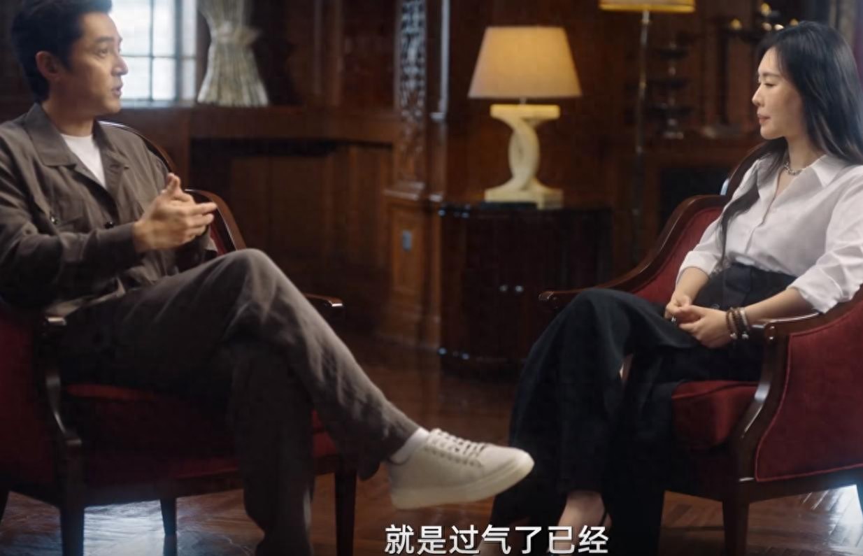 胡歌首度公开谈二胎儿子,更偏爱2岁女儿,对妻子的称呼尽显冷淡