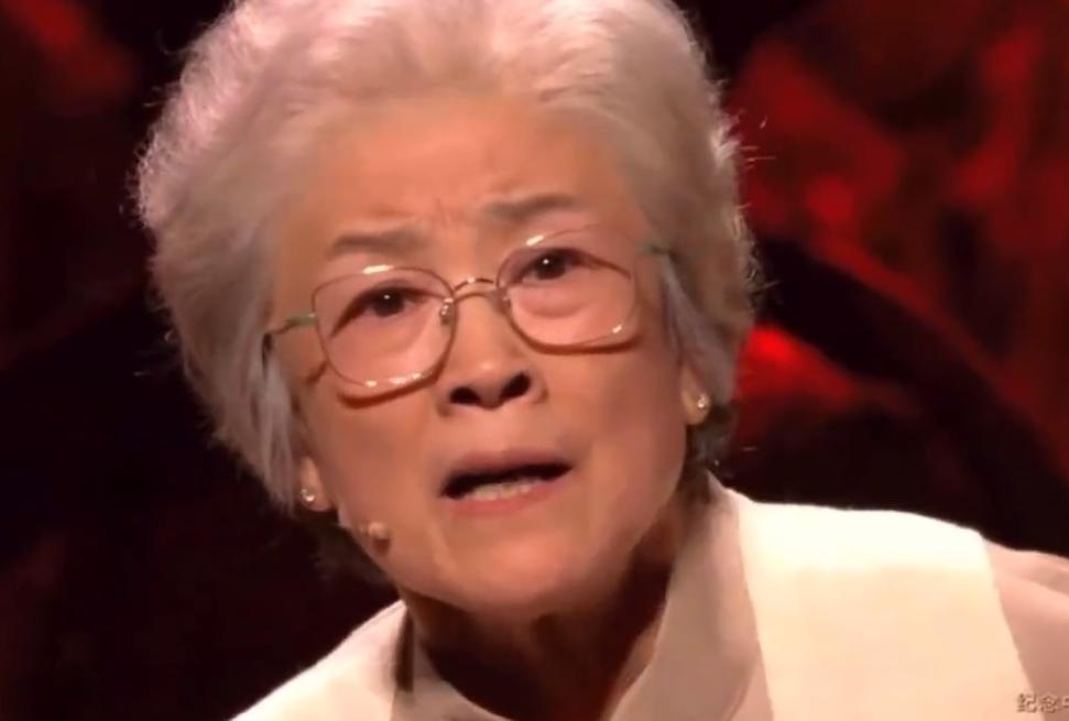 一场9.3文艺晚会,将科班演员和流量明星的差距,体现得淋漓尽致