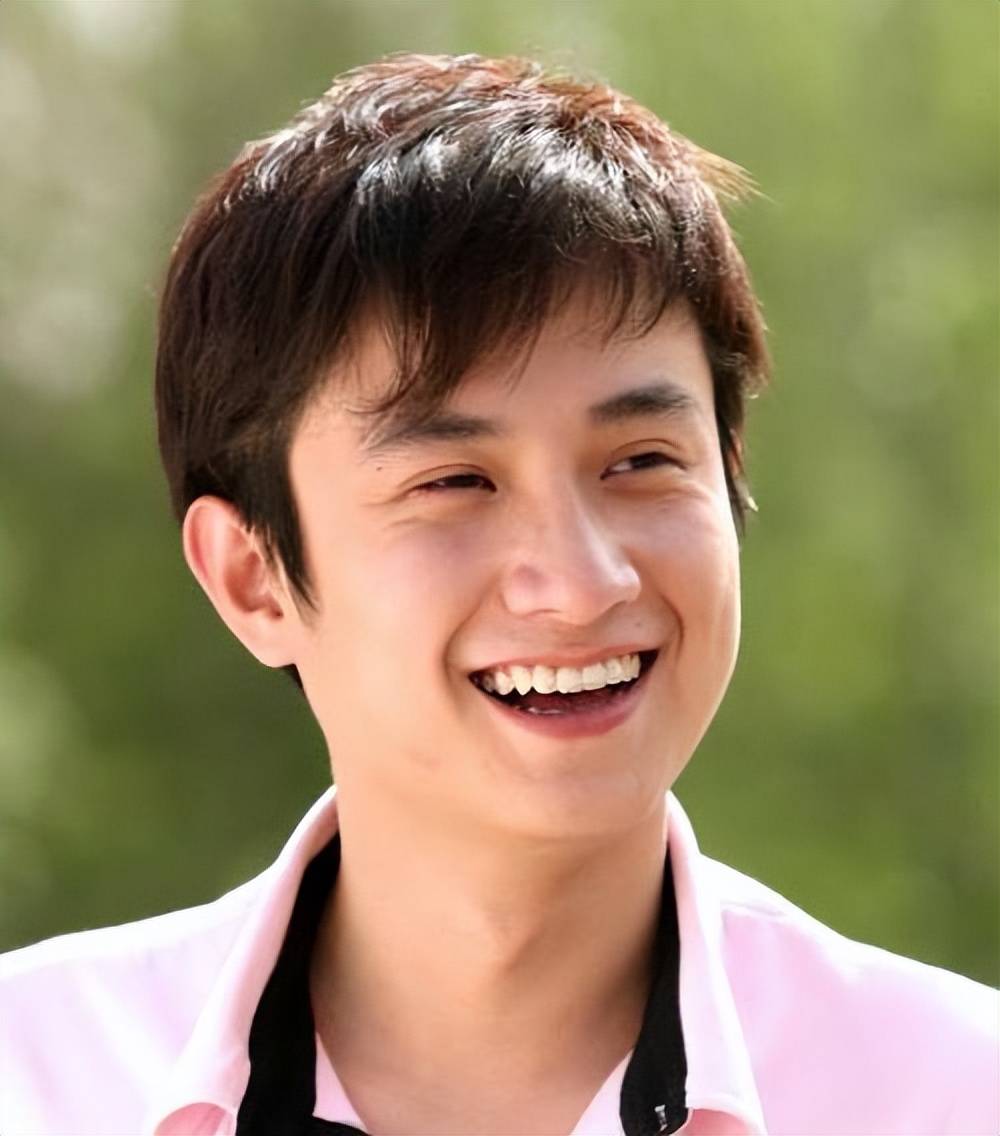 41岁朱亚文再破天花板,这一次,他让郭麒麟和整个娱乐圈沉默了