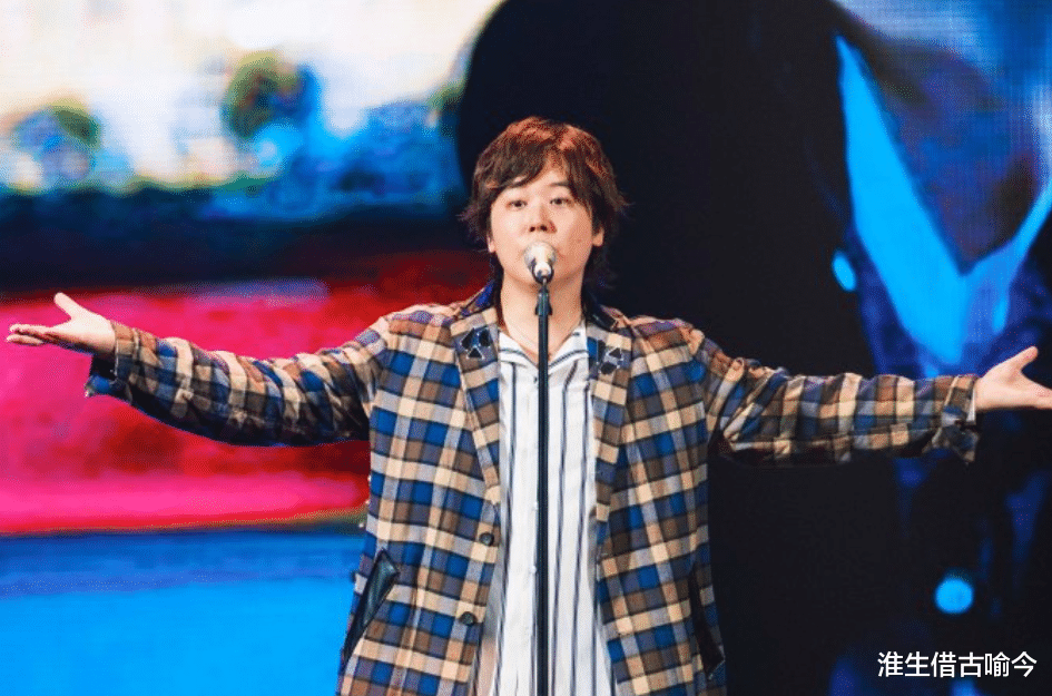 山口百惠的两个儿子：穿西装一个文雅一个英武，不输爸爸三浦友和