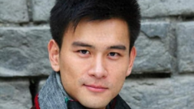 离婚11年，再看徐僧和白庆琳现状，她独自带娃，他仍单身想念女儿